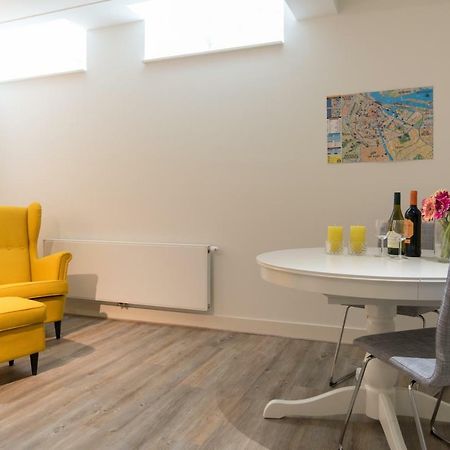 Clean And Modern Nassau Canal Apartment Amszterdam Kültér fotó