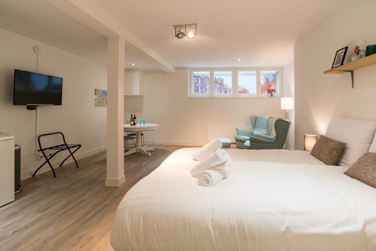 Clean And Modern Nassau Canal Apartment Amszterdam Kültér fotó