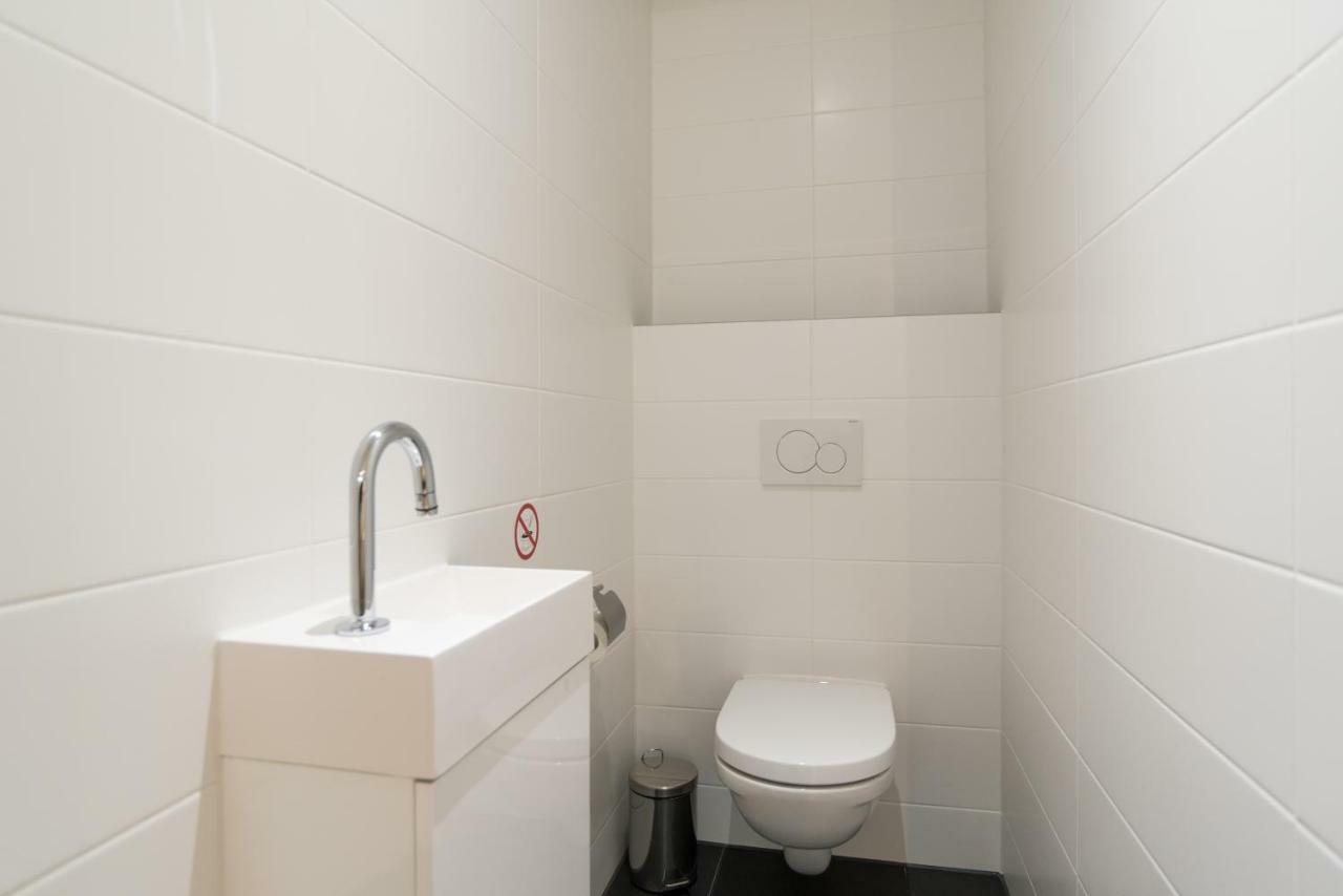 Clean And Modern Nassau Canal Apartment Amszterdam Kültér fotó